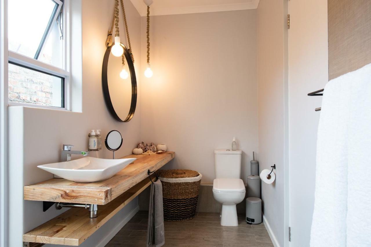 בלוברגסטראנד Salt Boutique Guesthouse (Adults Only) מראה חיצוני תמונה